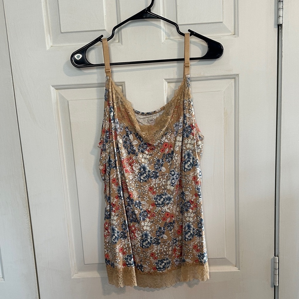 Cato woman patterned cami size 26/28W
